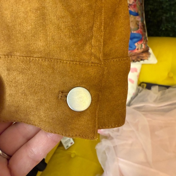 Savanna Jane Tan Faux Suede Jacket with Floral Embroidery NWT Size L - Picture 2 of 10